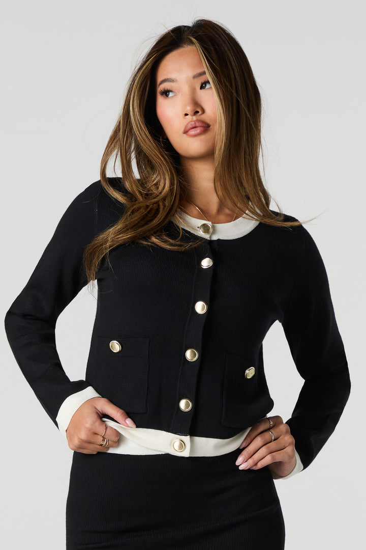 Cardigan en tricot boutonné à l'avant avec bordure contrastante