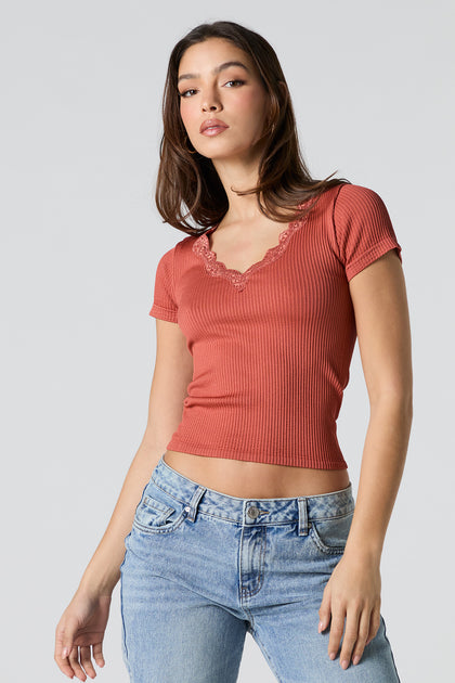 Seamless Ribbed Lace Trim T-Shirt