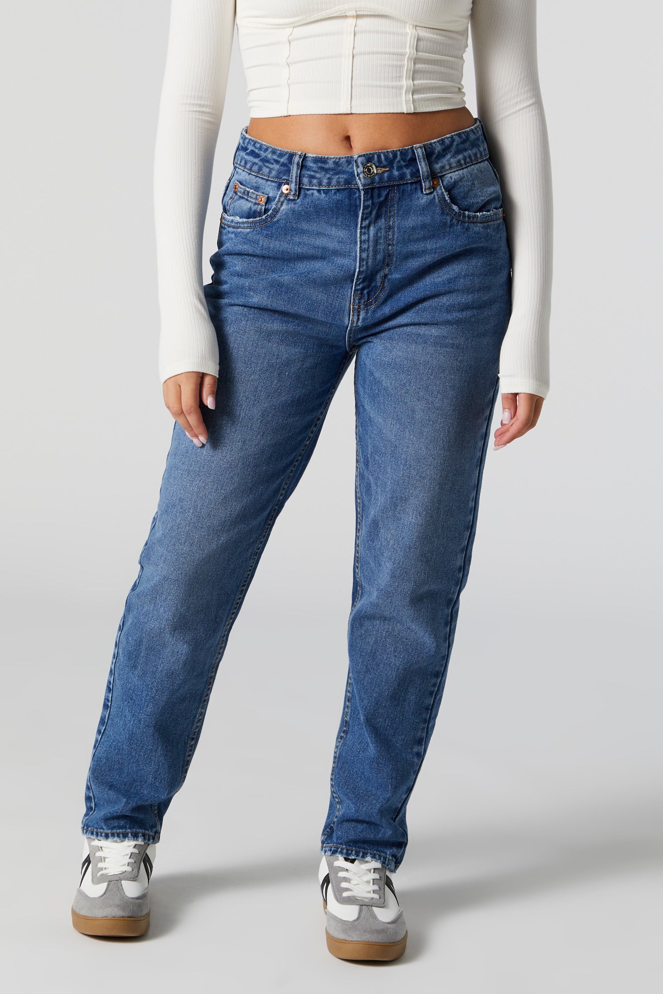 Jean « mom » délavé foncé à taille haute – Urban Planet