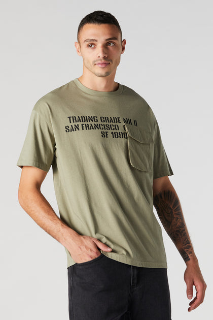 T-shirt avec poche de poitrine et imprimé Trading Grade