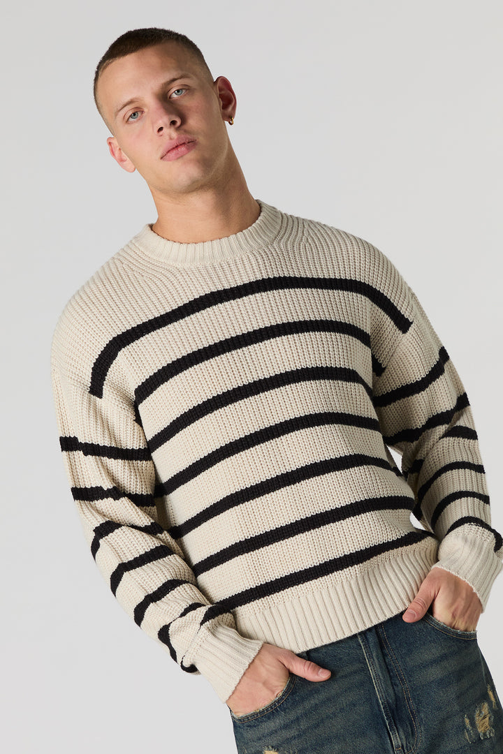 Chandail en tricot rayé