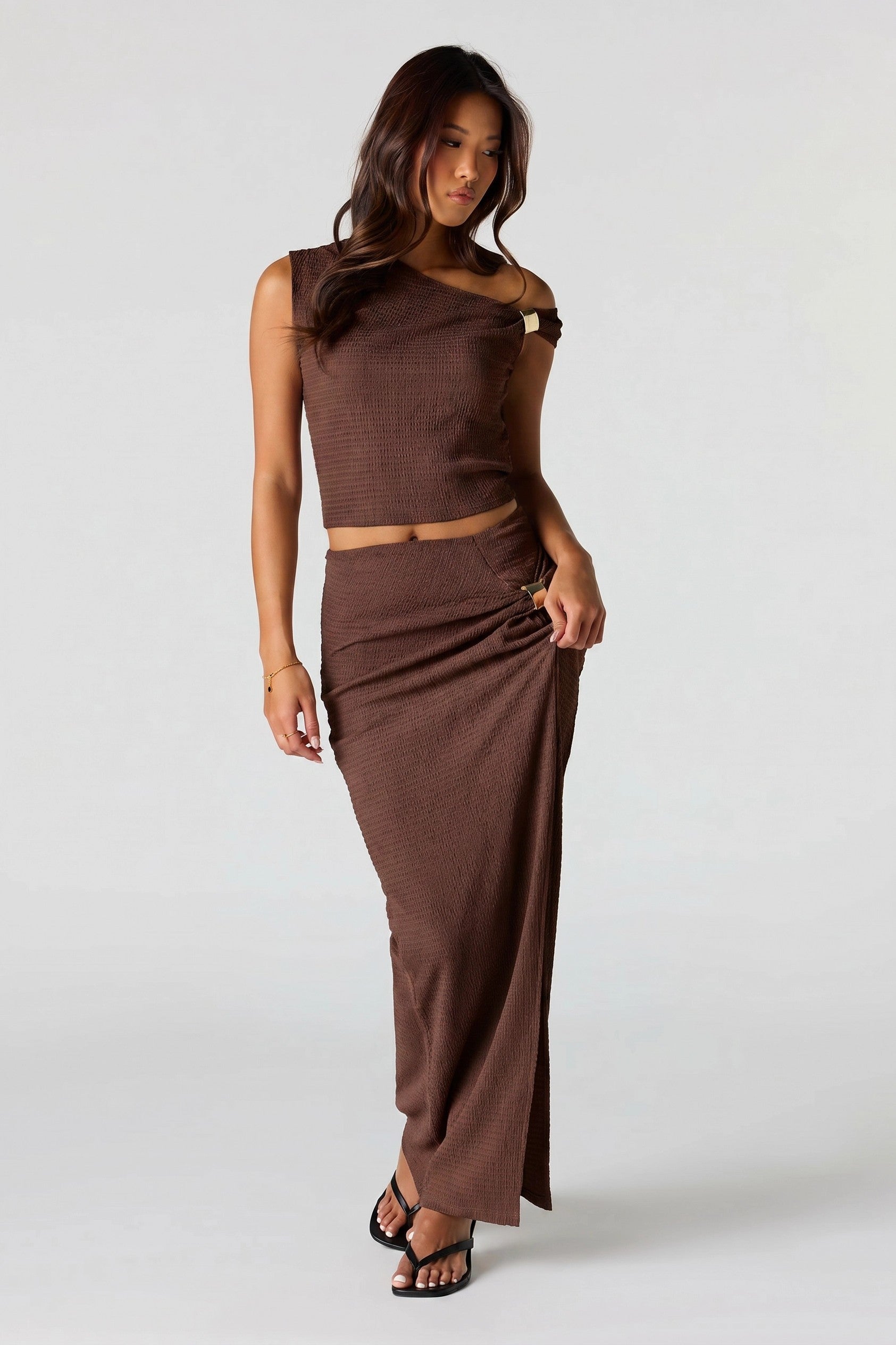 Textured Slit Maxi Skirt – Urban Planet