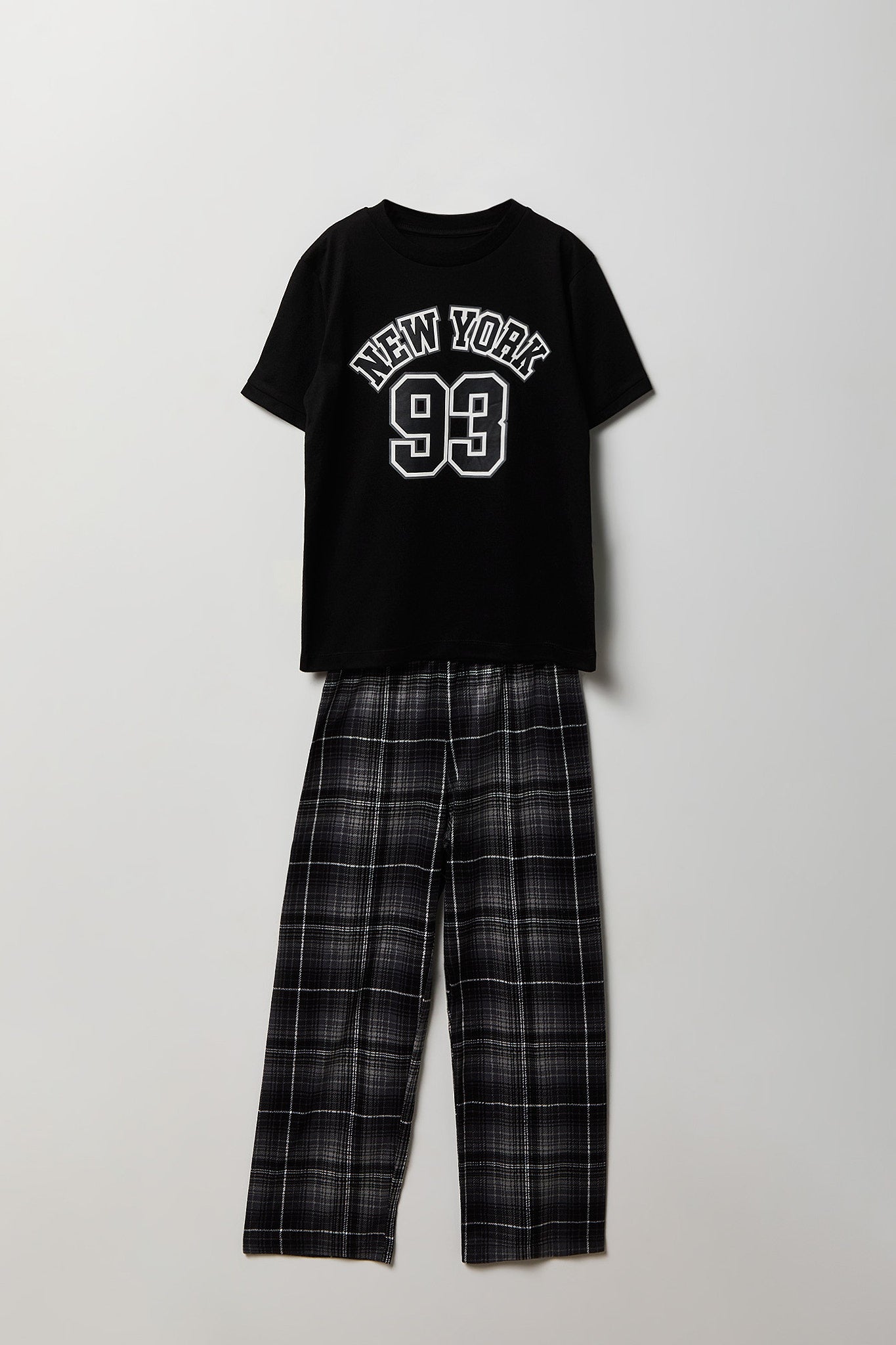 Kids Graphic Tee & Flannel Pant Pajama Set – Urban Planet