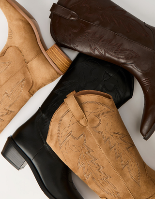 UP_Womens-Footwear_Boots & Booties