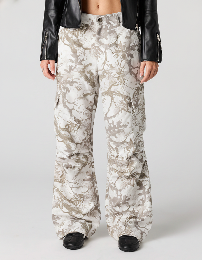 UP_Womens-Bottoms_Cargos