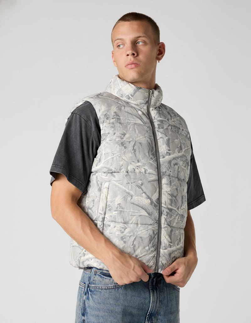 UP_Mens-Jackets_Vests