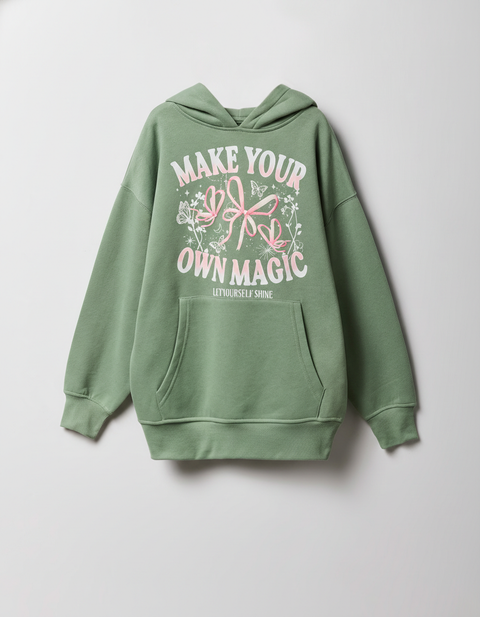UK_Girls-Hoodies & Sweats_Graphic Hoodies & Sweats