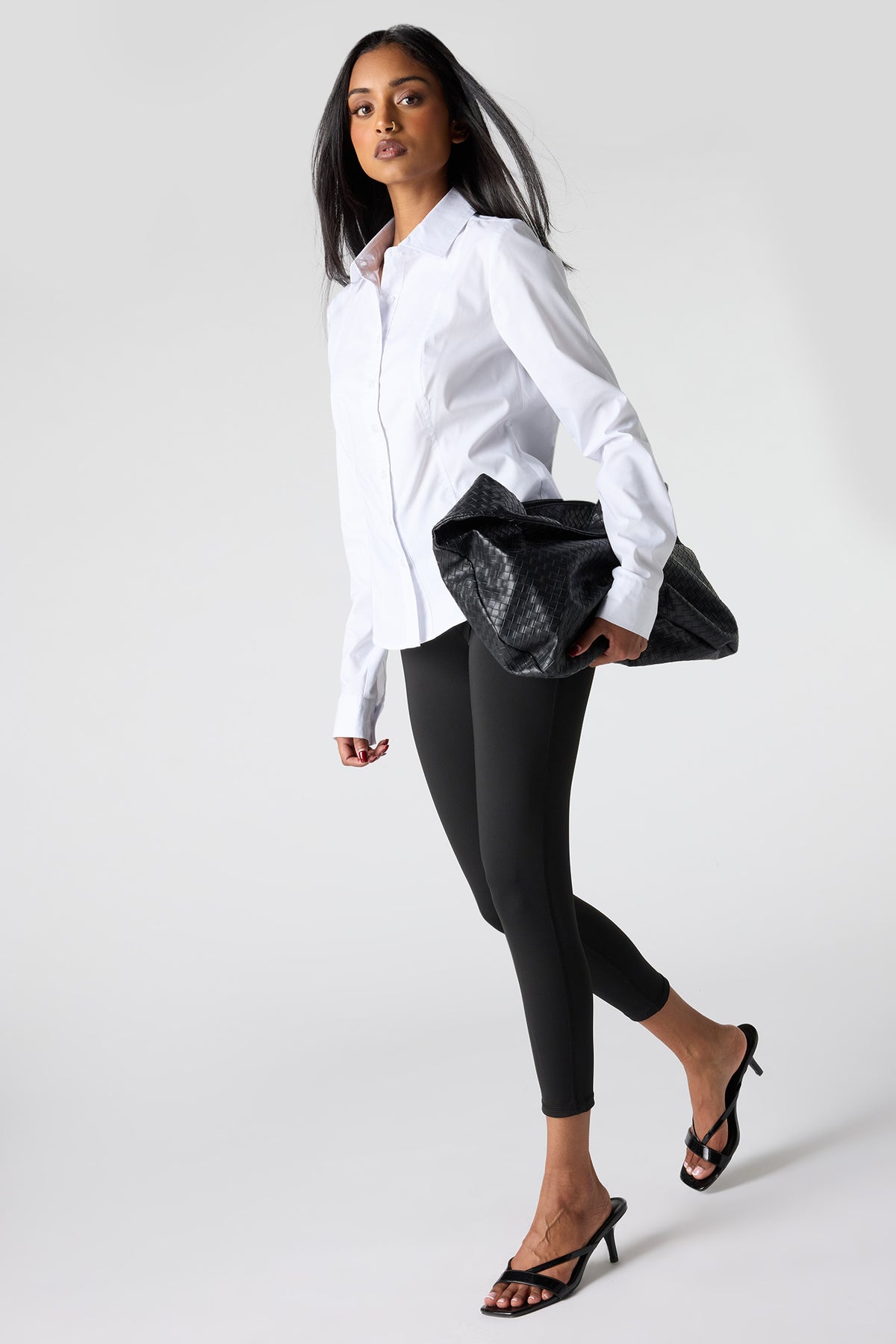 Alt View 3. Poplin Button-Up Collared Long Sleeve Top - White