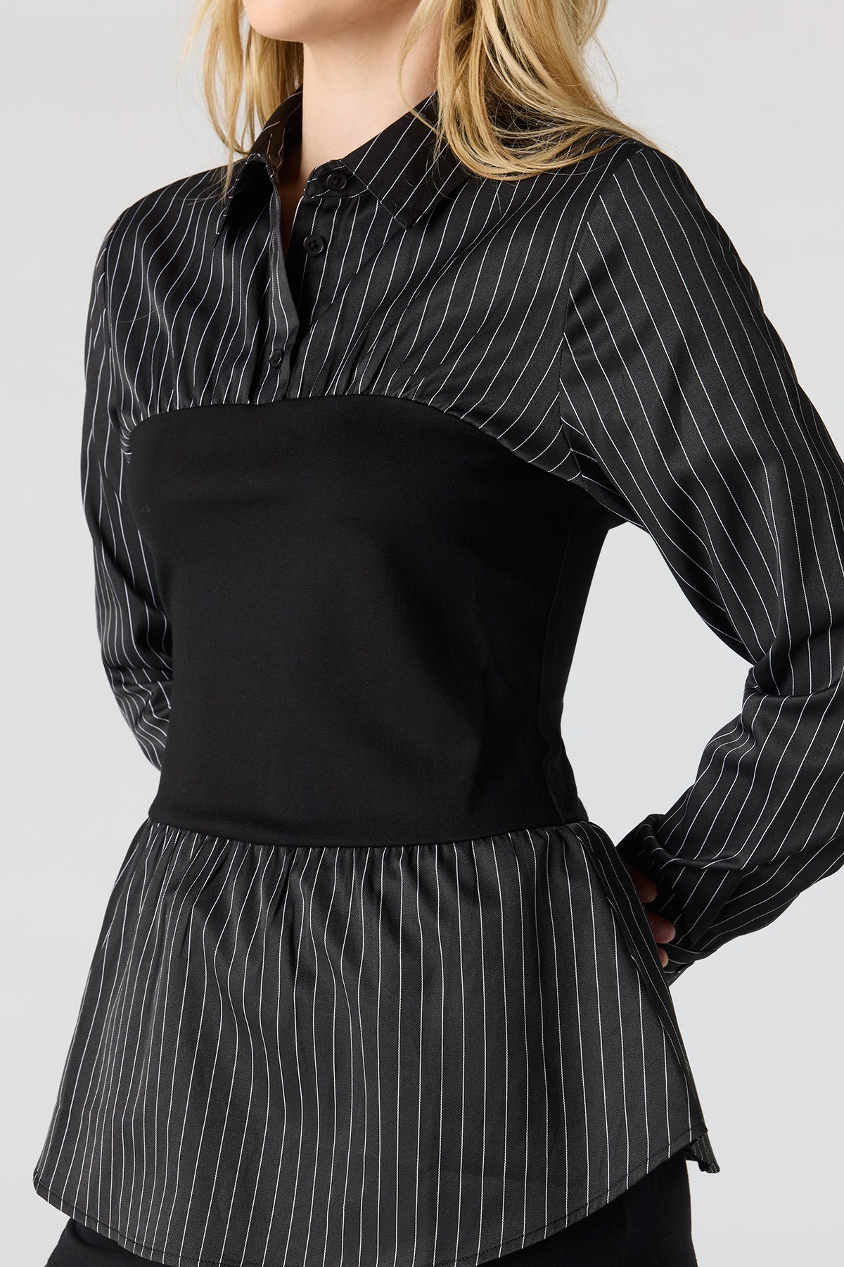 Alt View 4. Contrast Button-Up Top - Black