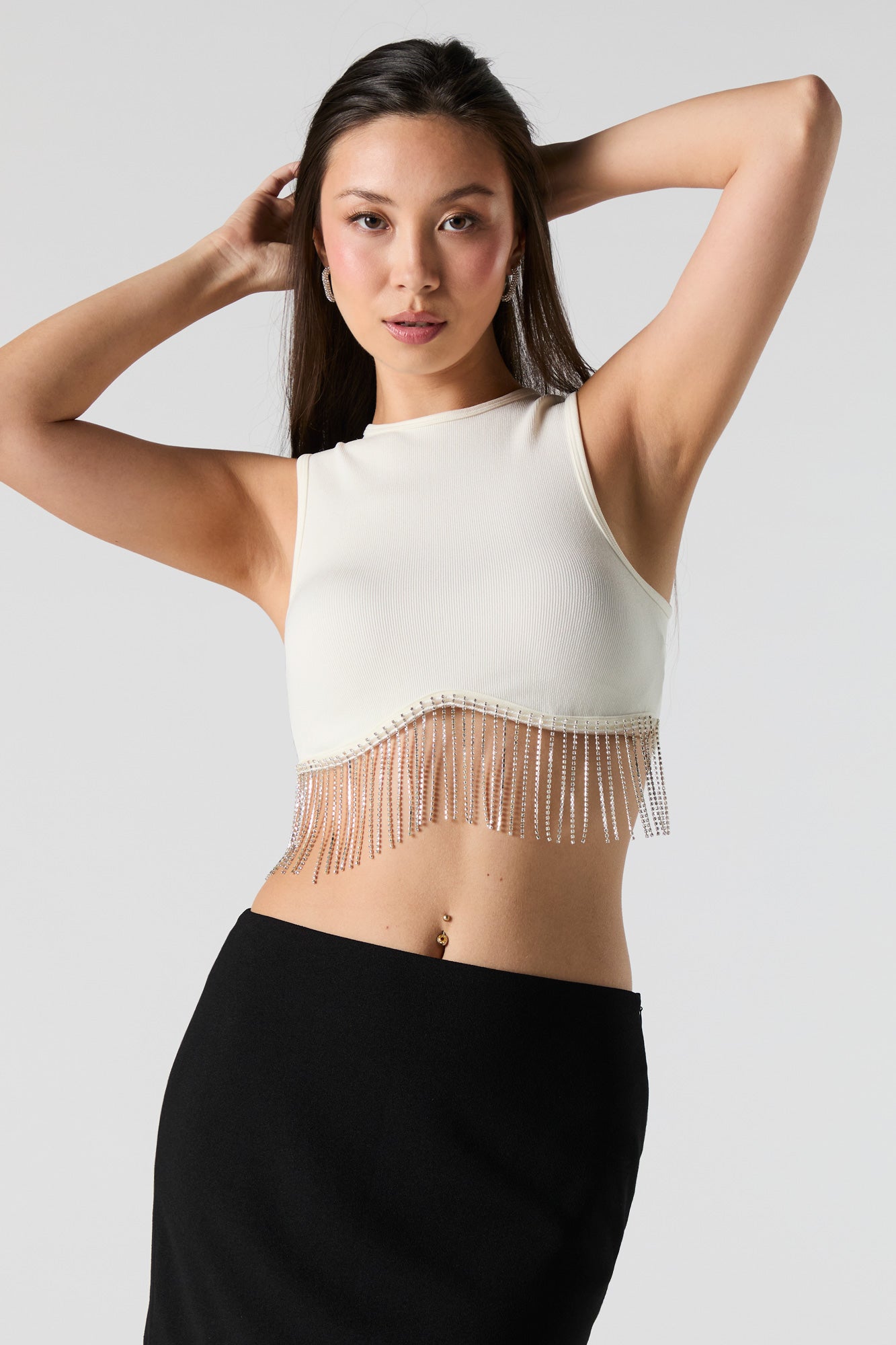 Camisole côtelée écourtée avec franges et pierres du Rhin