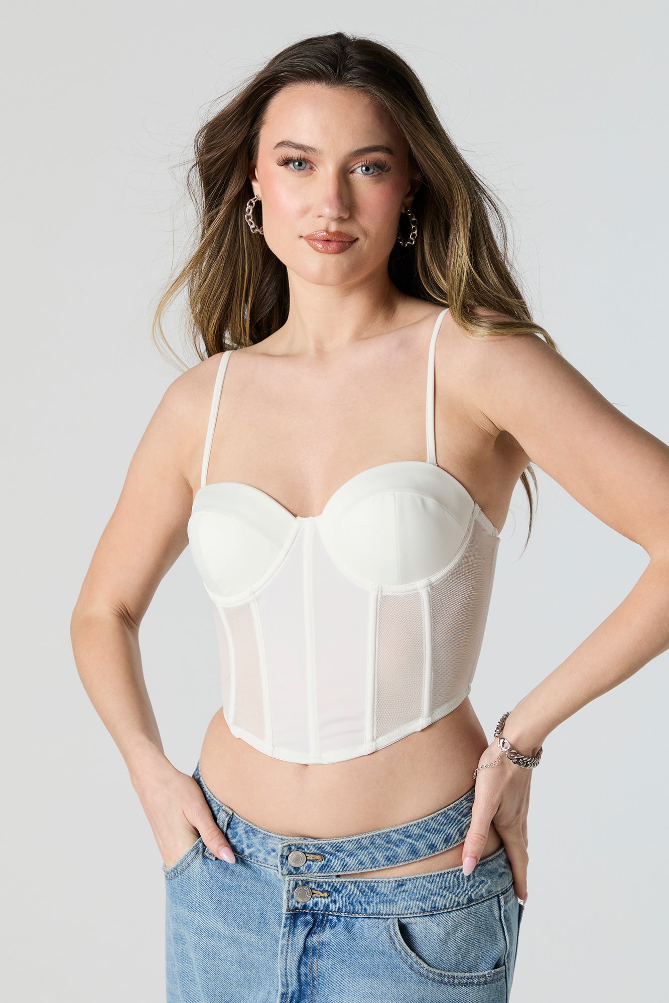 Débardeur corset en filet avec décolleté coeur