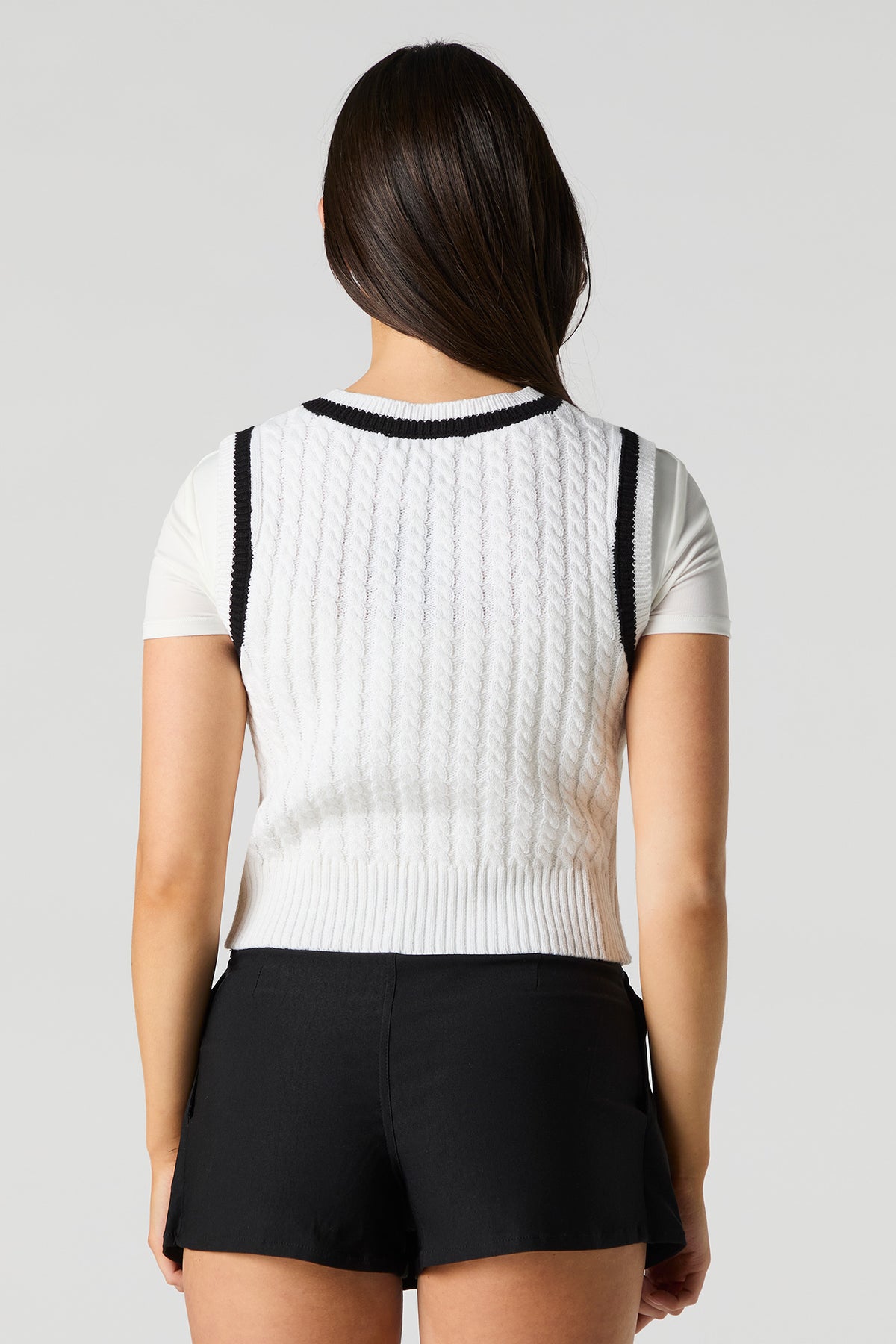 Alt View 3. Cable Knit Sweater Vest - White