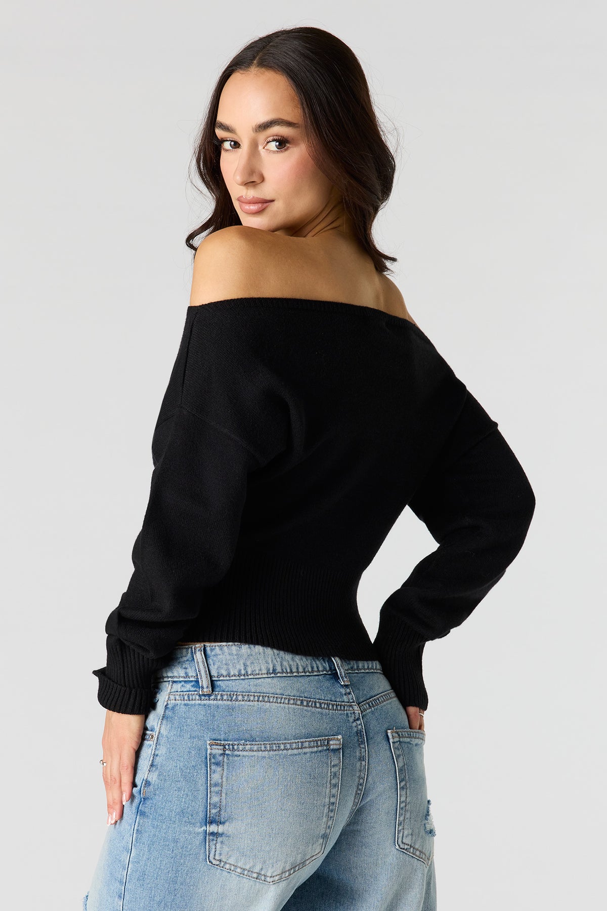 Alt View 2. Boat Neck Sweater - Black