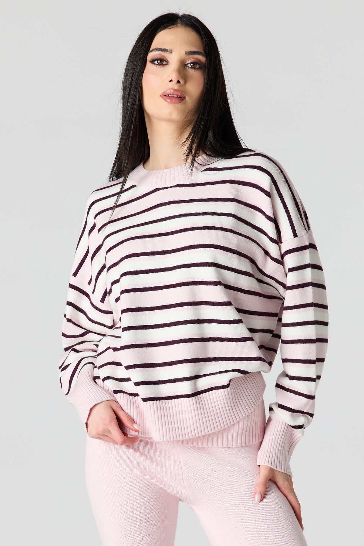 Alt View 4. Crewneck Sweater - Pink