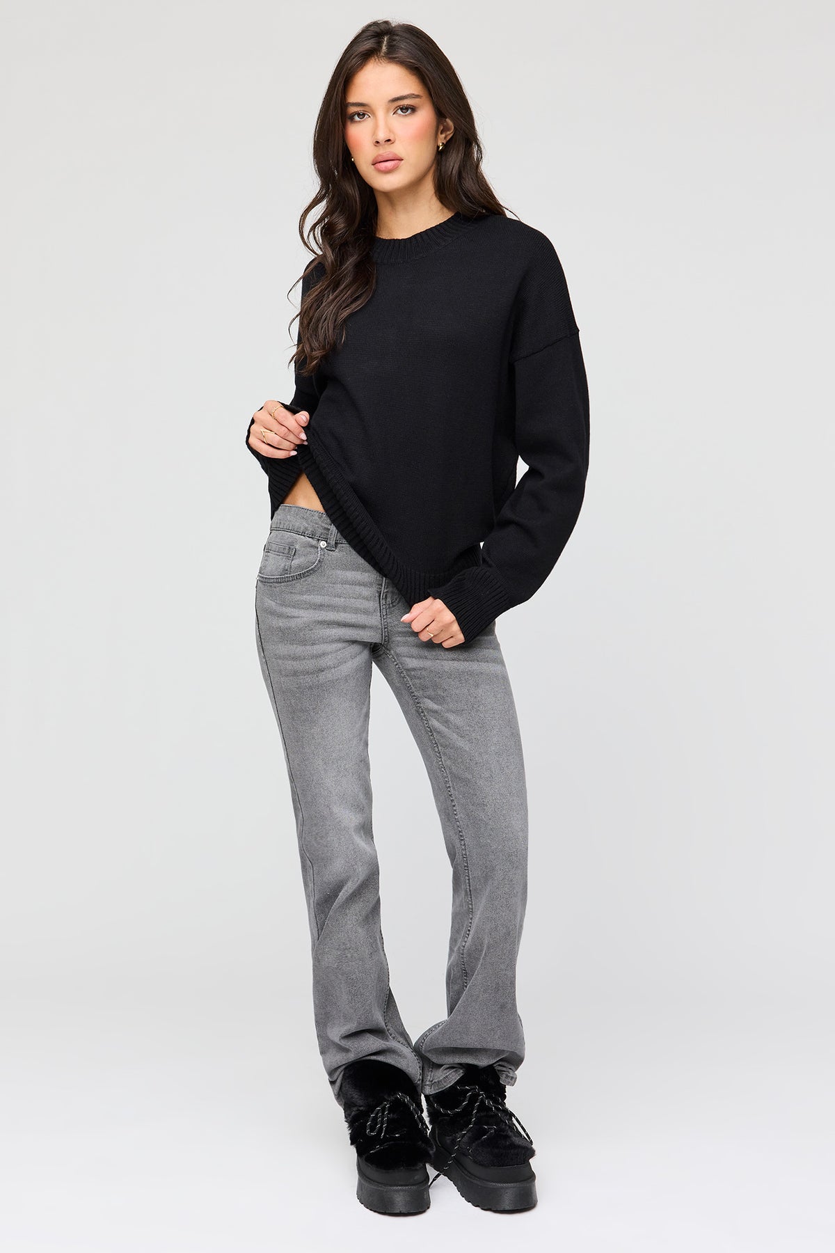 Alt View 3. Crewneck Sweater - Black