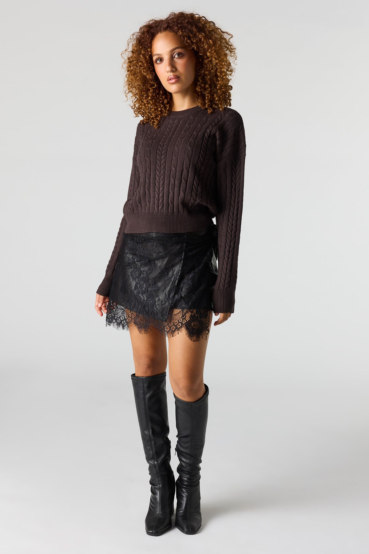 Alt View 3. Cable Knit Sweater - Dark Brown
