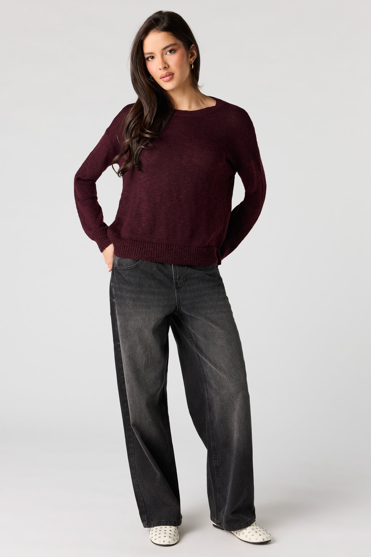 Alt View 3. Loose Fit Sweater - Burgundy