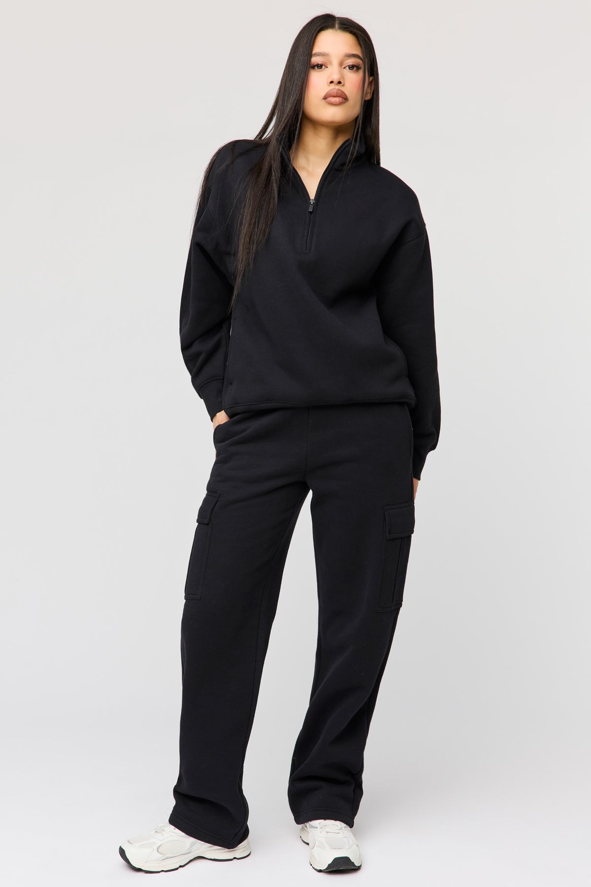 Alt View 3. Premium Fleece Boyfriend Half Zip - Black