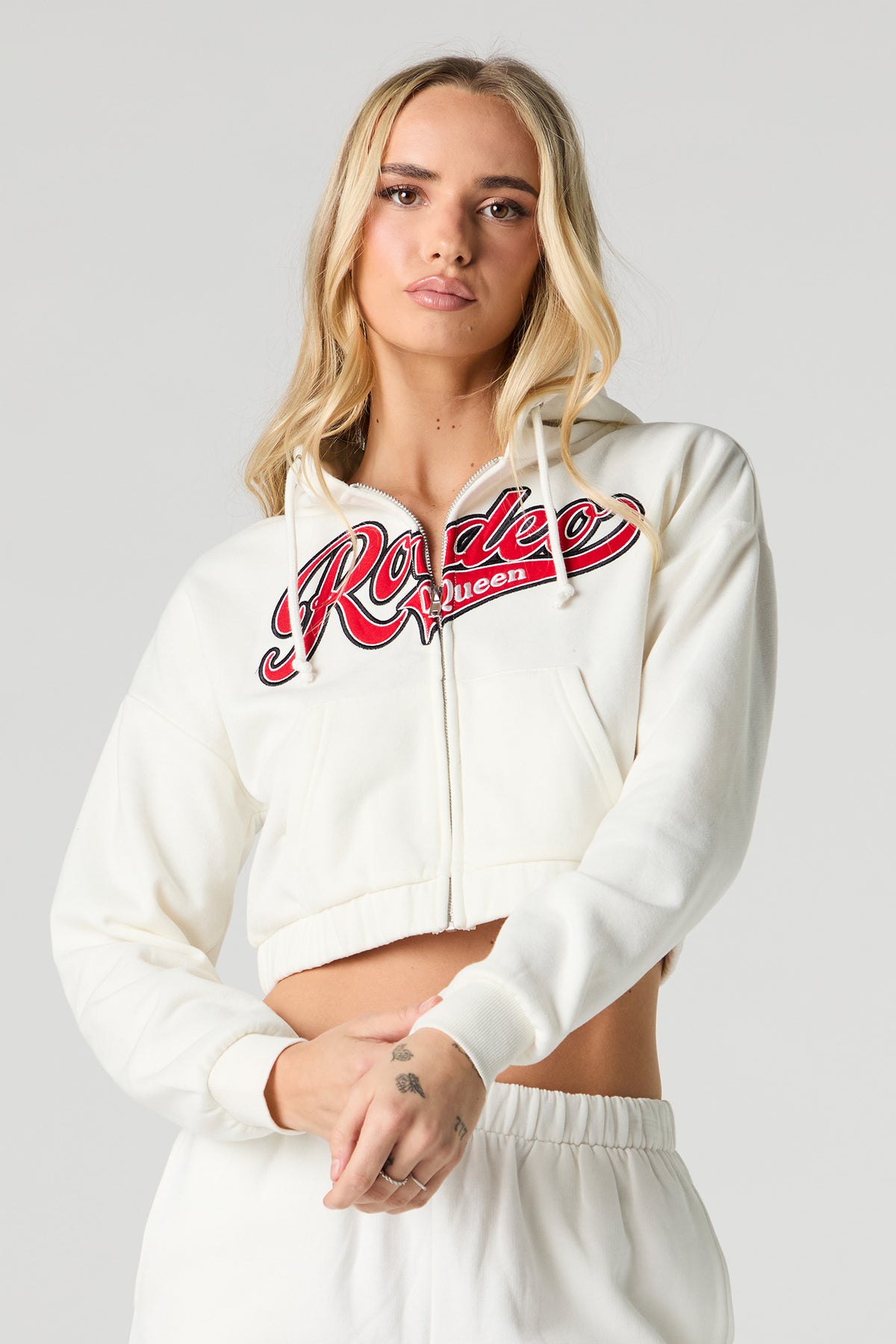 Embroidered Cropped Fleece Zip-Up Hoodie - White