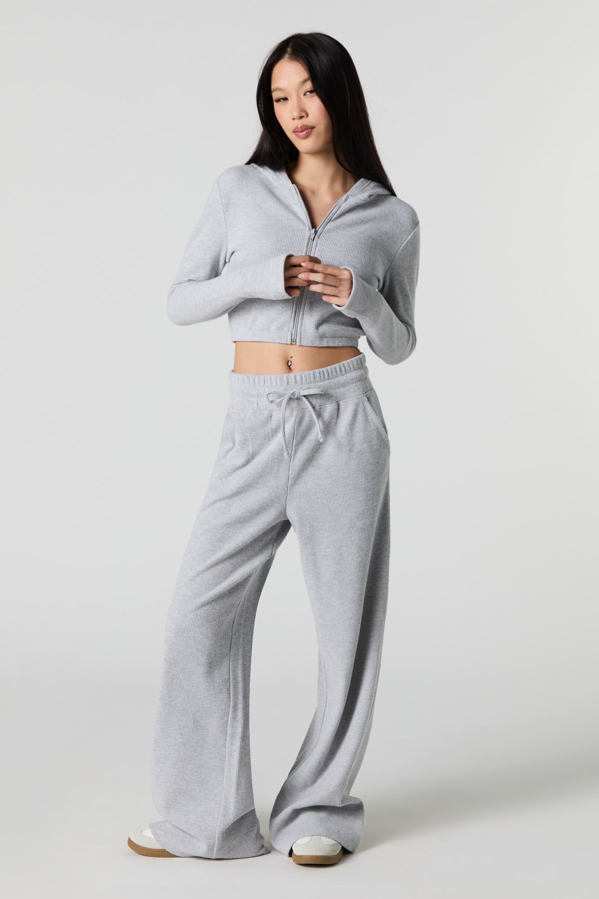 Alt View 3. Ribbed Fleece Zip-Up Cropped Hoodie - Heather Grey