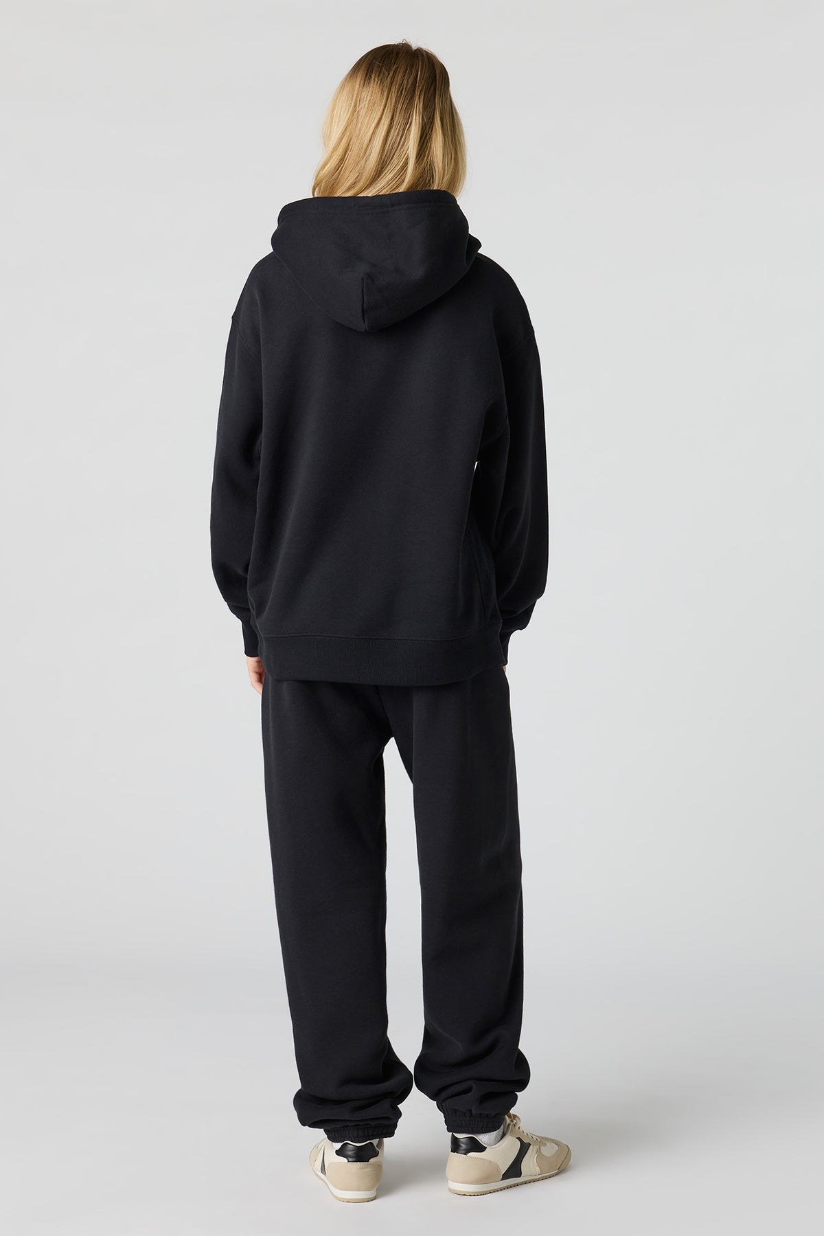 Alt View 3. Premium Fleece Grande Jogger - Black