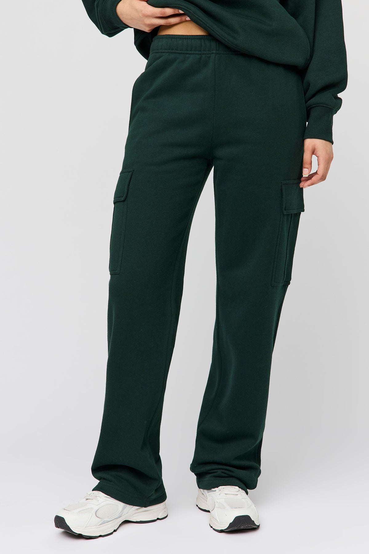 Alt View 2. Premium Fleece Grande Cargo Sweatpant - Green