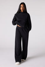 Premium Fleece Grande Wide Leg Sweatpant