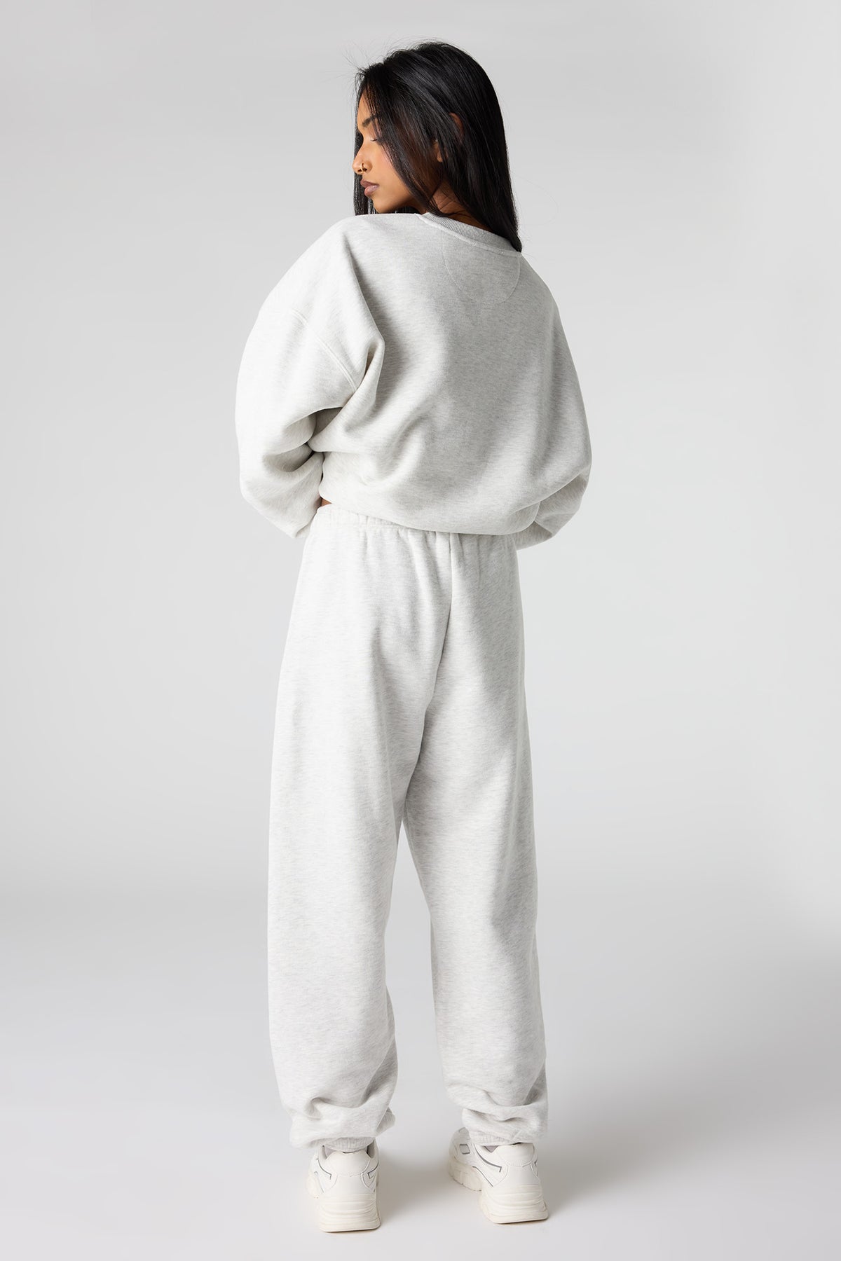 Alt View 3. Premium Fleece Grande Jogger - Heather Grey