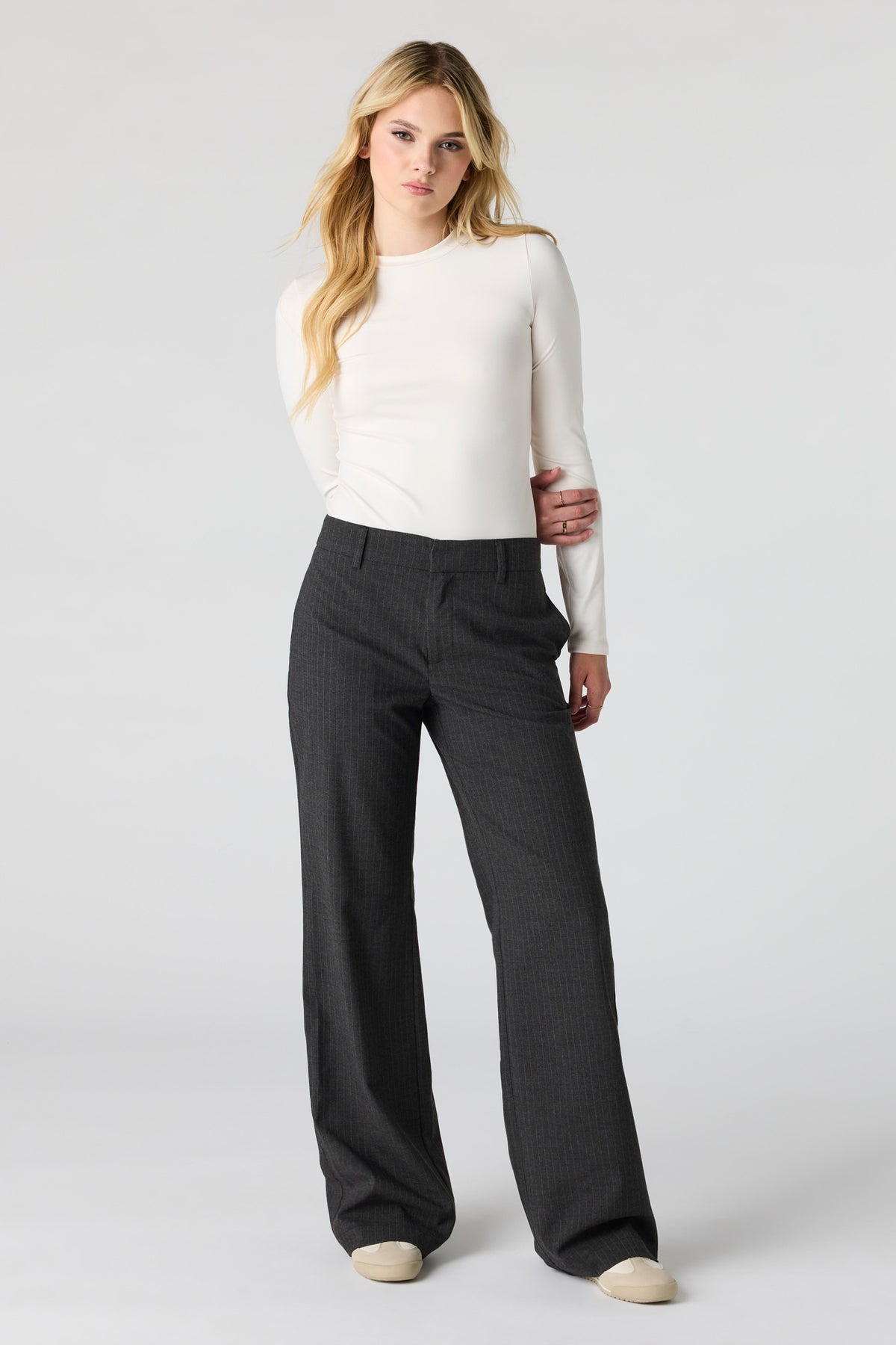 Pantalon habillé à jambe droite