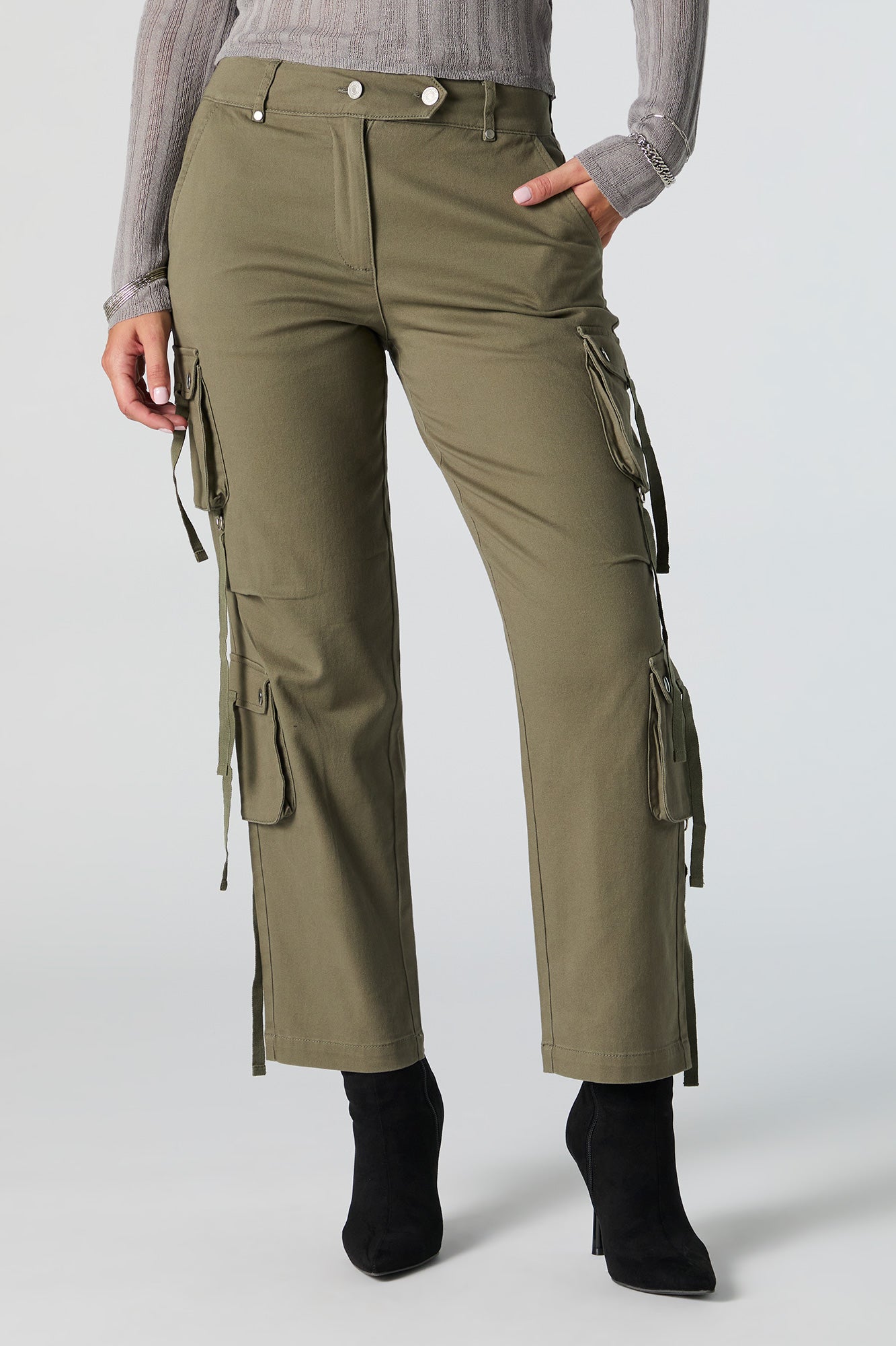 Pantalon cargo utilitaire à jambe droite