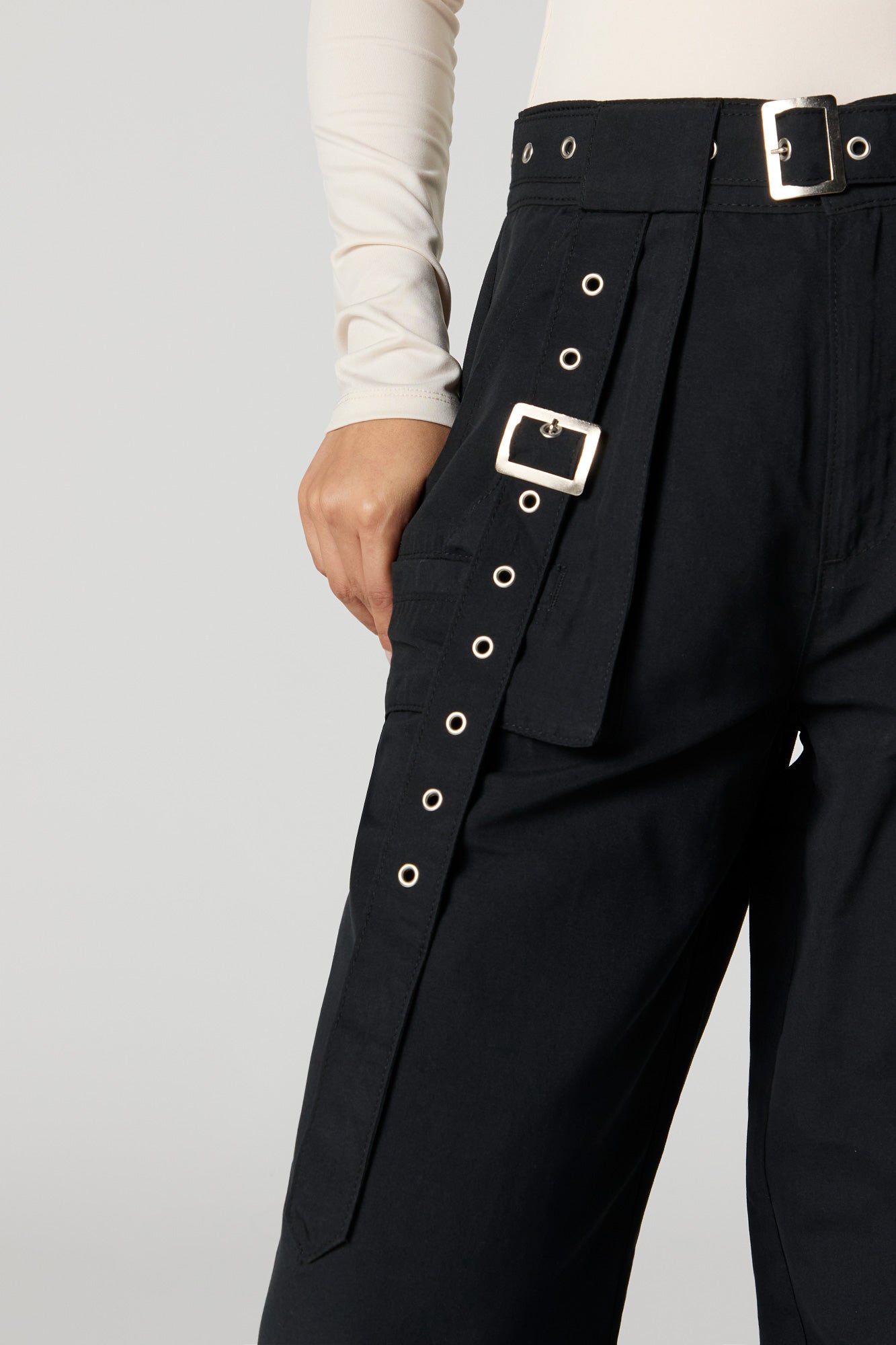 Belted Wide Leg Cargo Pant
