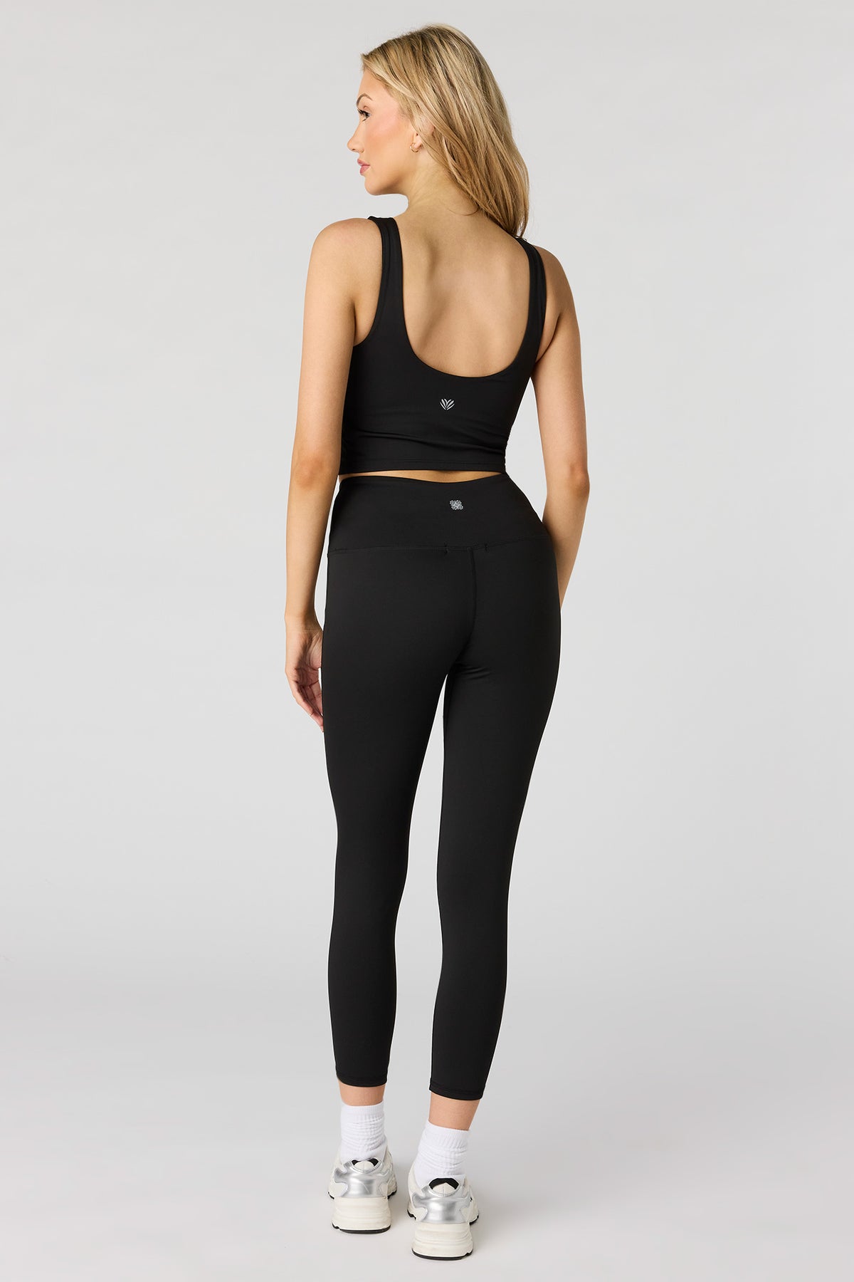 Vue alternative 3. Legging Active à haute densité 24 po