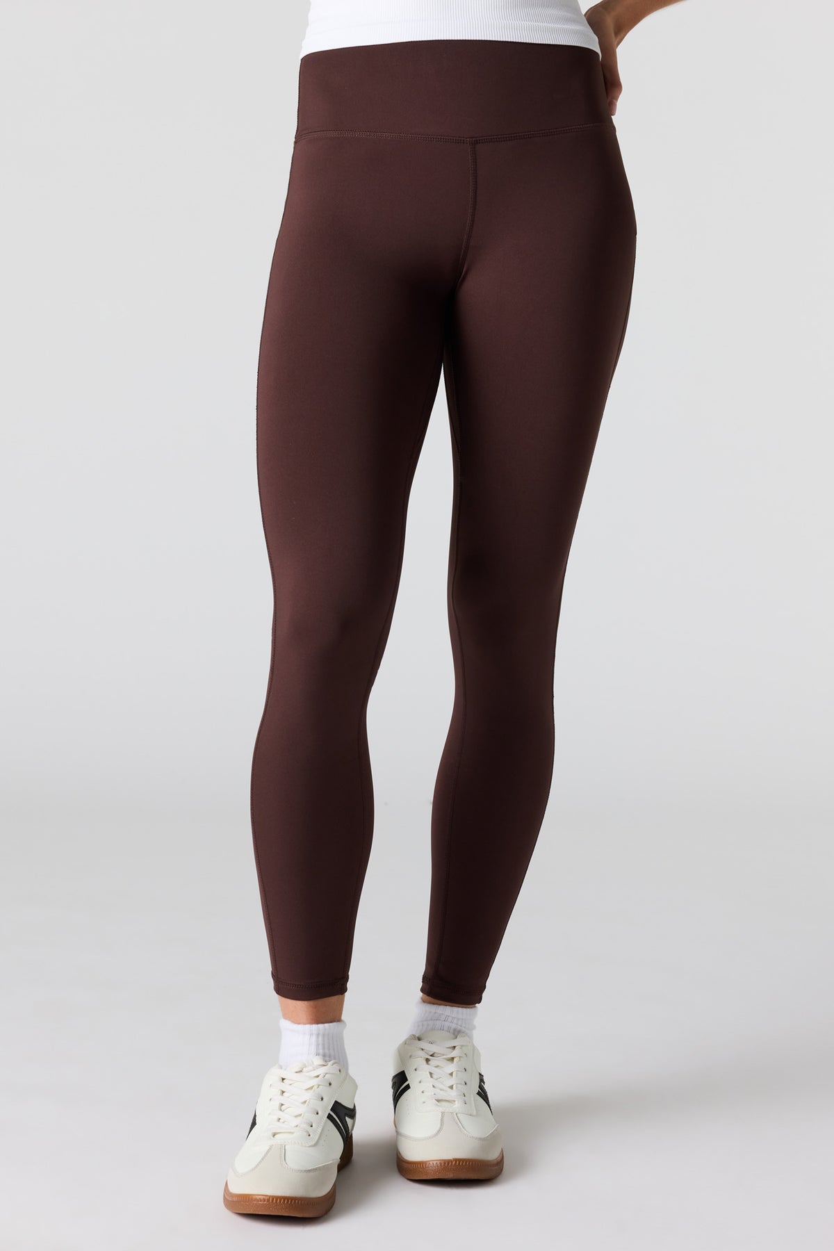 Alt View 2. Active Soft Legging 26" - Brown