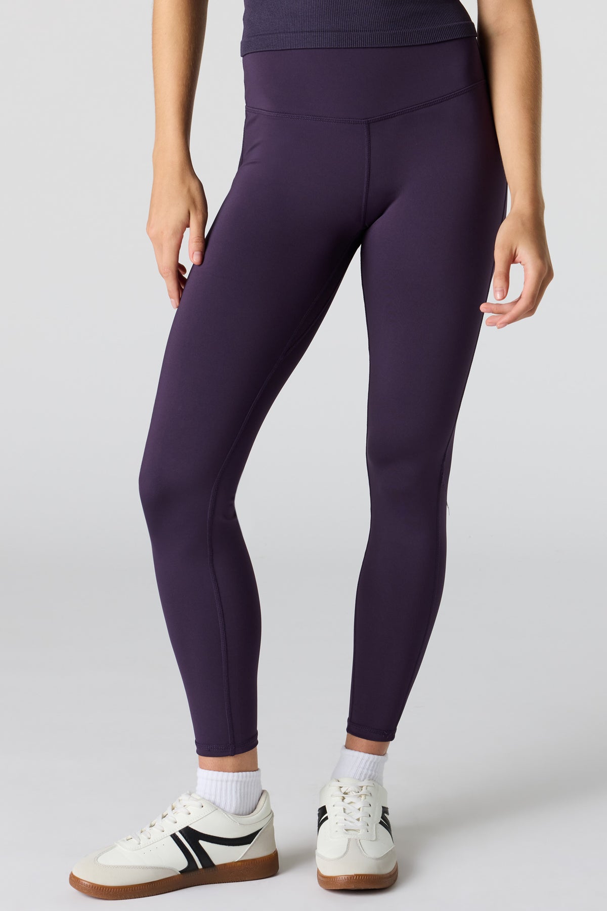 Alt View 2. Active Soft Legging 26" - Plum