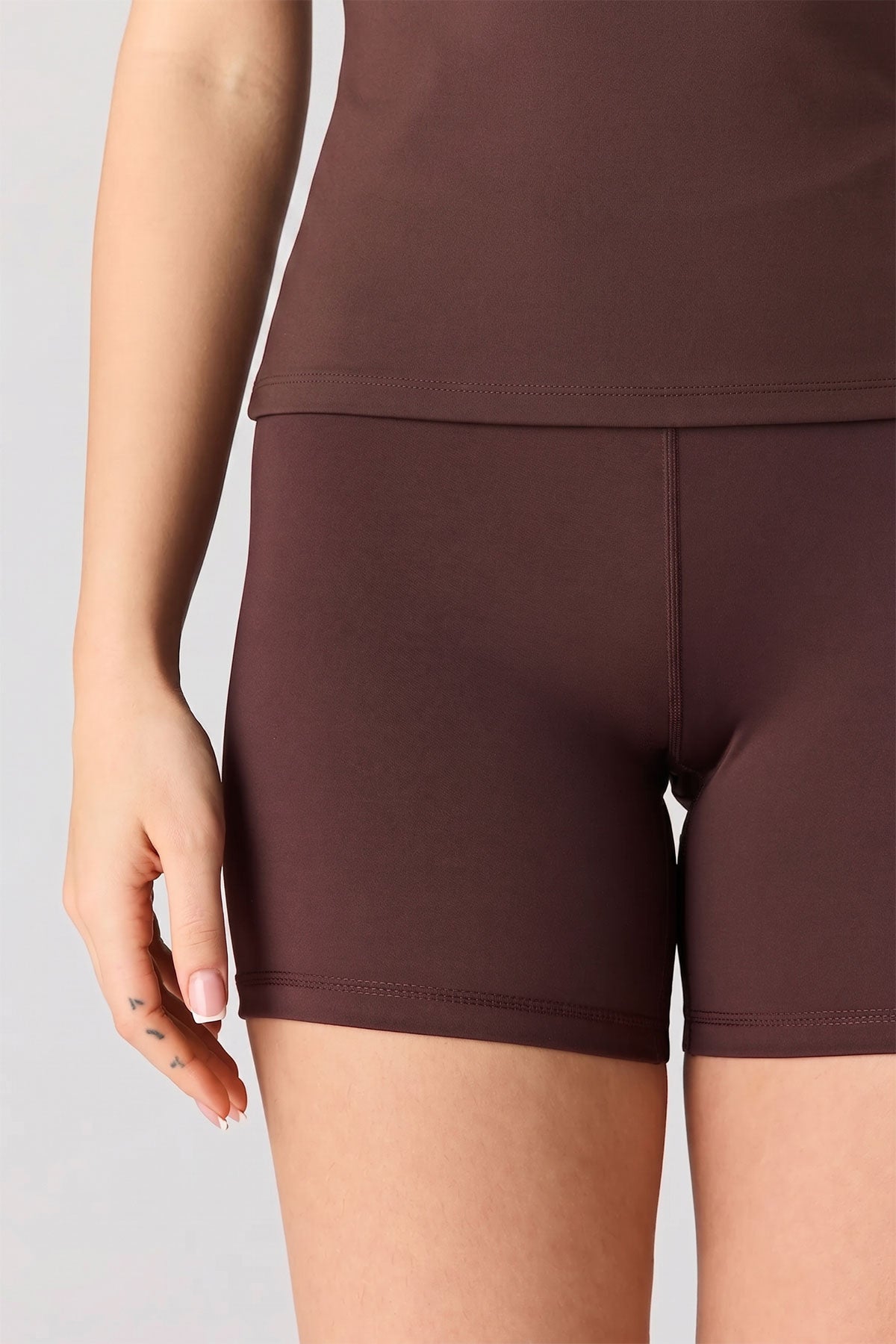 Alt View 4. Active High Density Short 5" - Brown