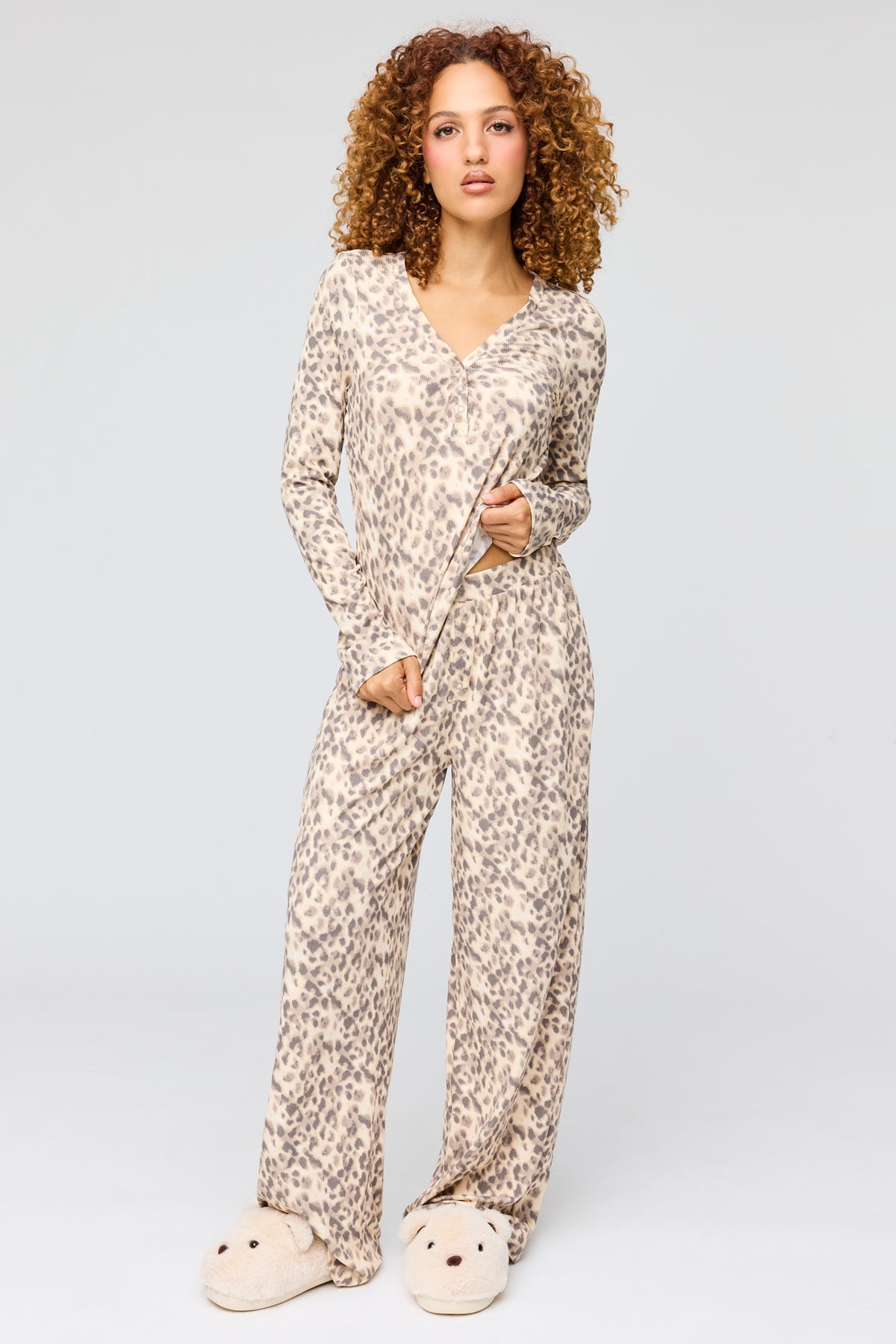Ribbed Long Sleeve Top & Pant Pajama Set - Leopard