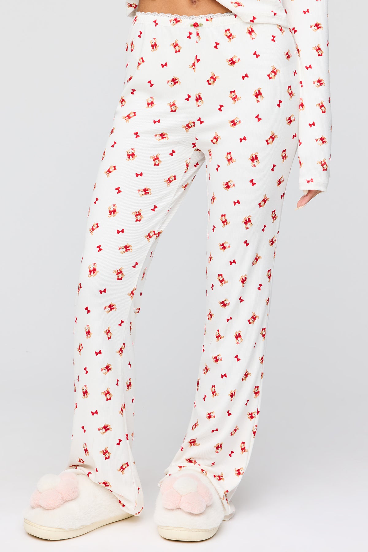Vue alternative 3. Ensemble pyjama avec haut boutonné côtelé et pantalon