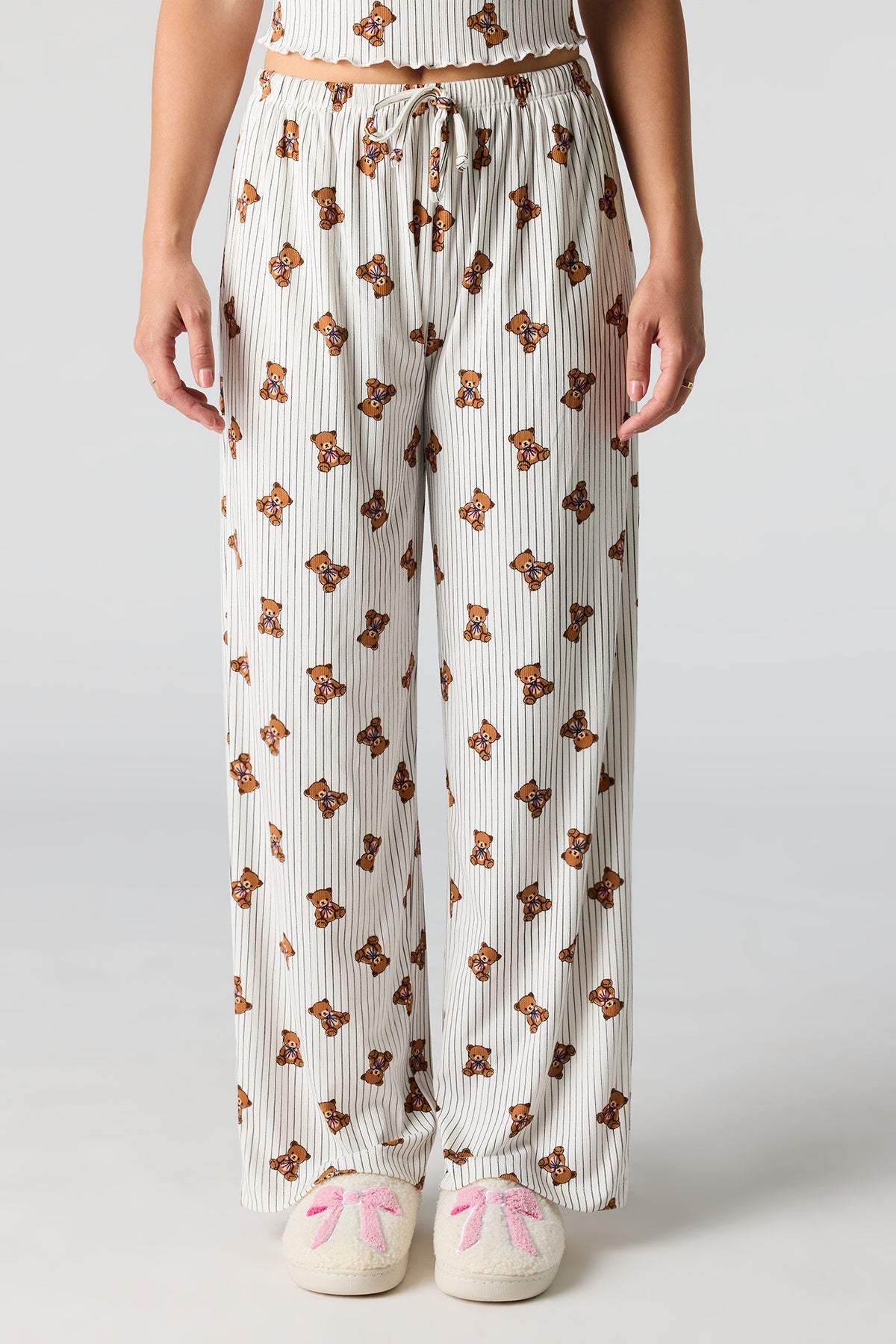 Alt View 3. Ribbed Printed Top, Short & Pant 3 Piece Pajama Set - White
