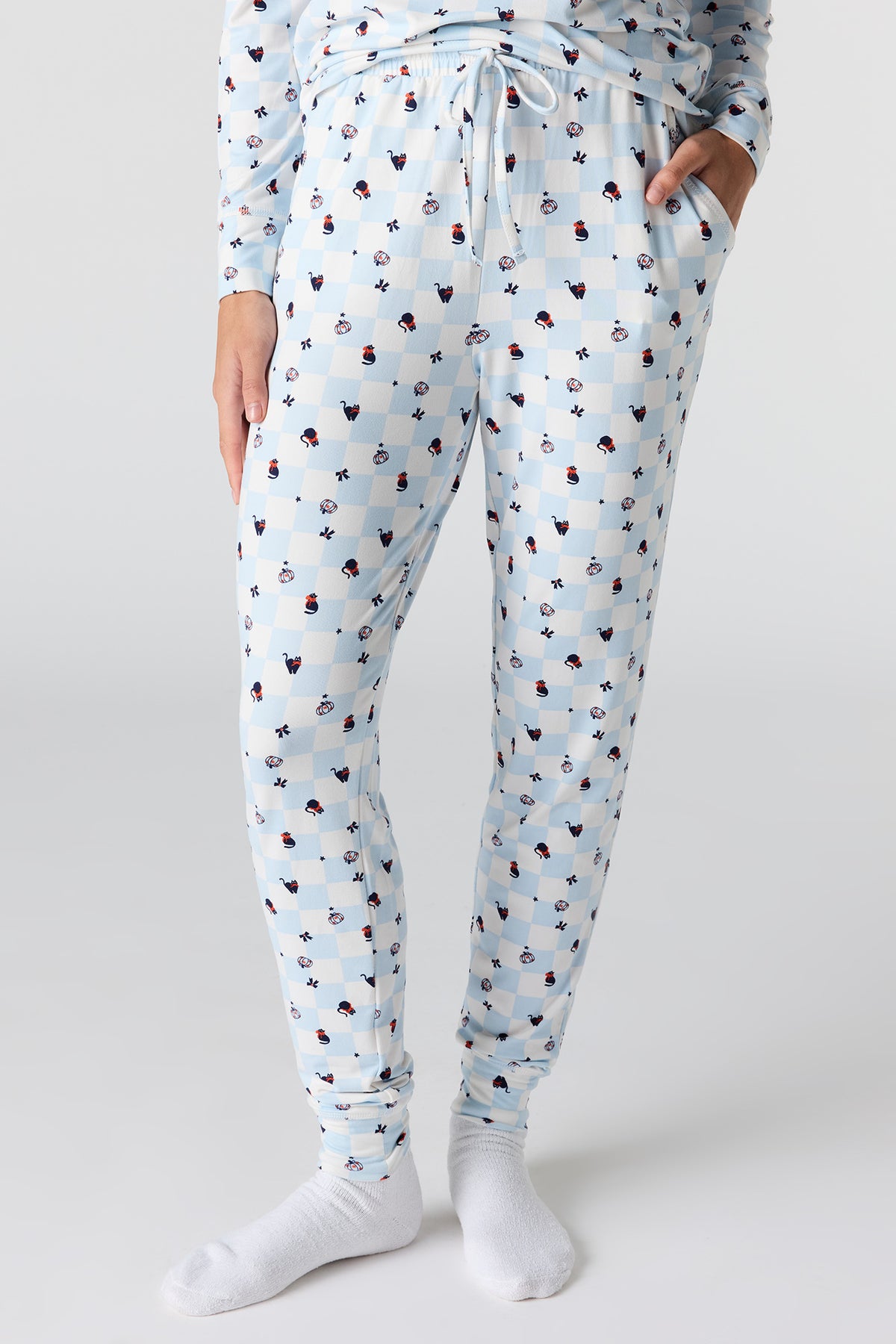 Vue alternative 3. Ensemble pyjama avec haut à imprimé Halloween et pantalon