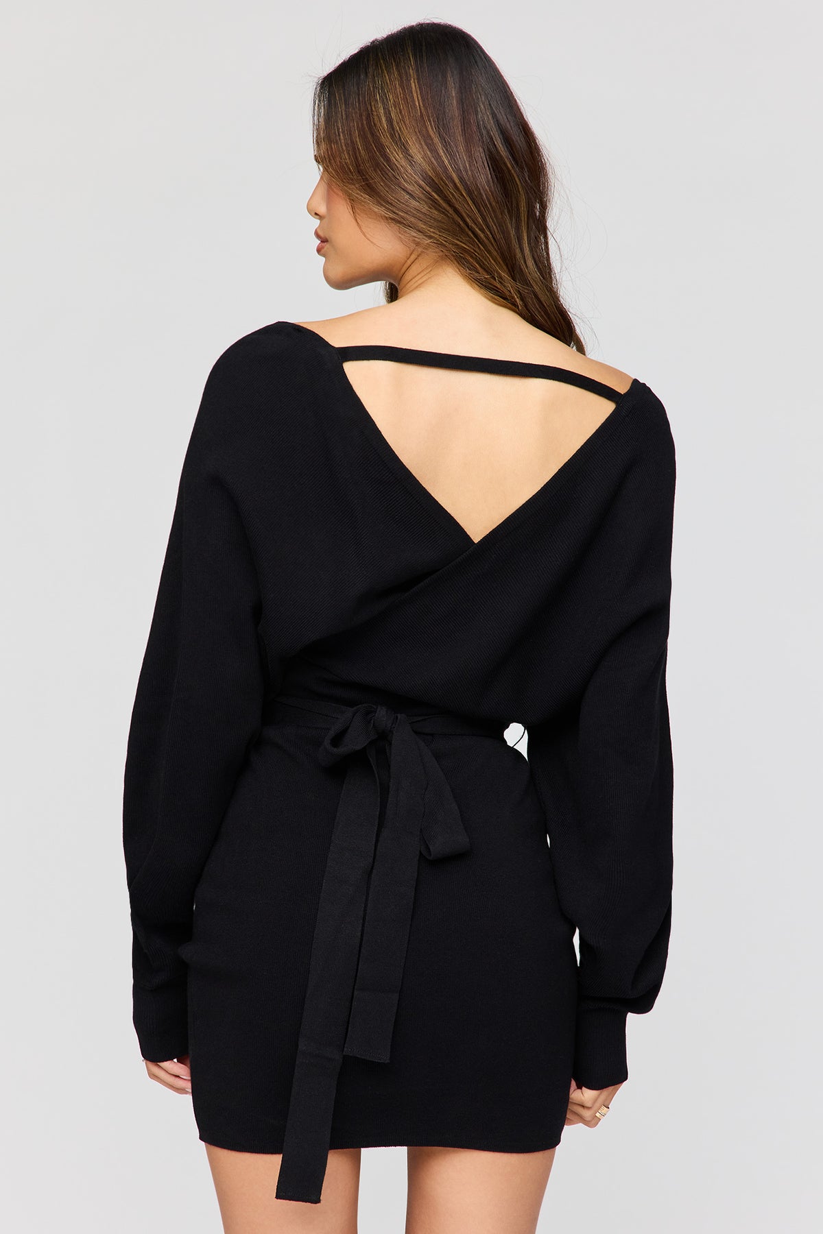 Vue alternative 2. Robe-chandail croisée