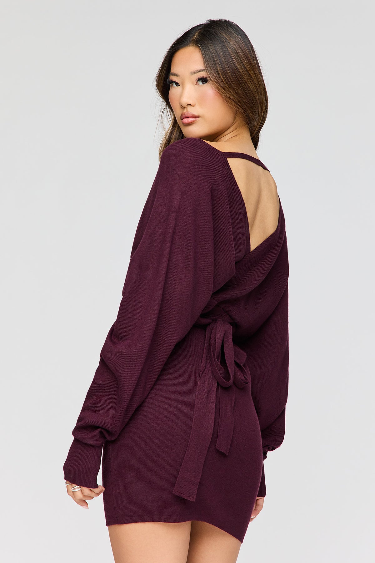 Vue alternative 2. Robe-chandail croisée