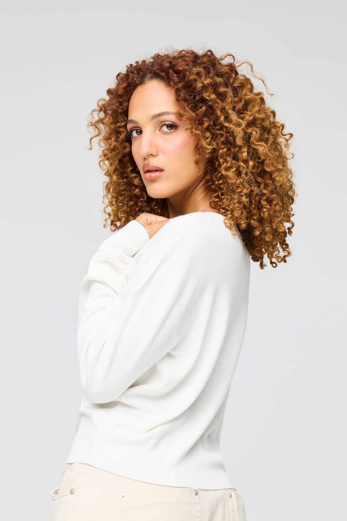 Vue alternative 2. Cardigan boutonné en tricot côtelé