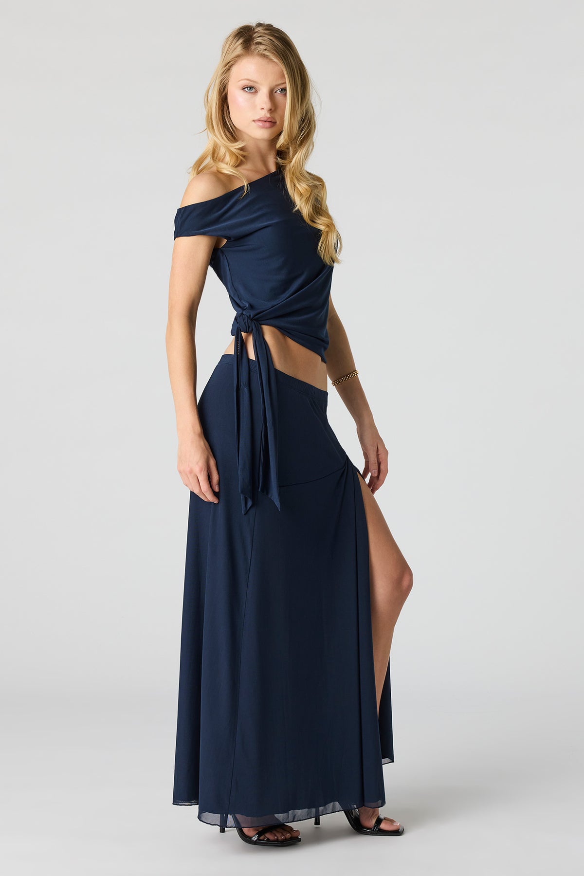 Alt View 2. Mesh Slit Maxi Skirt - Navy