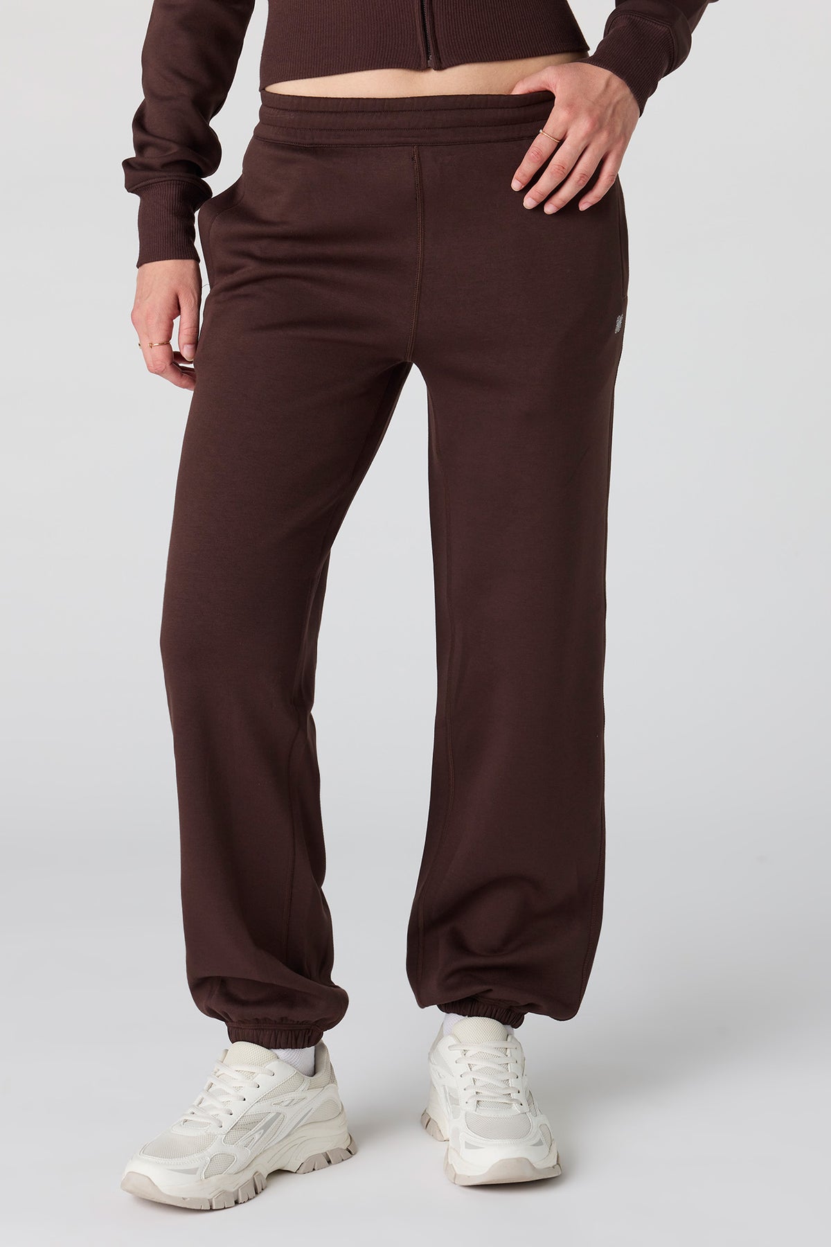Vue alternative 2. Jogger en scuba de luxe