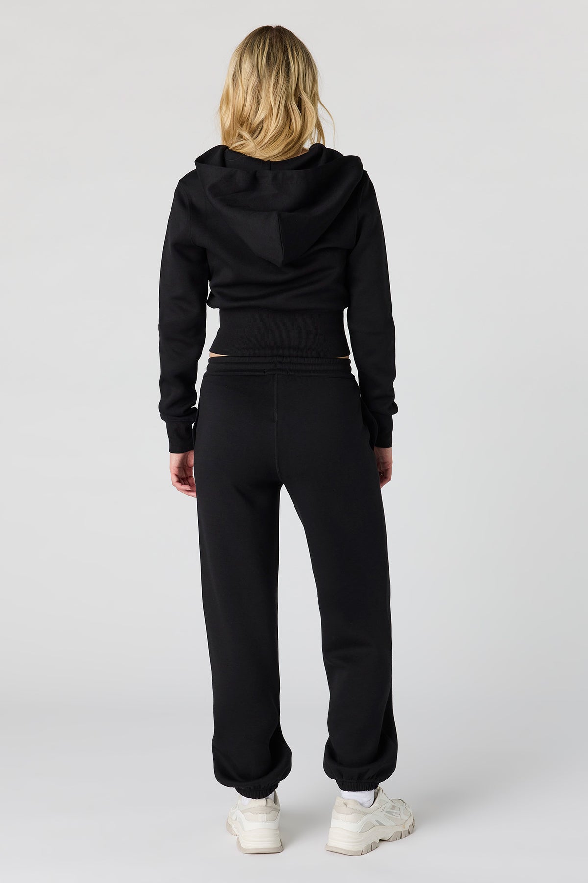 Alt View 3. Luxe Scuba Jogger - Black