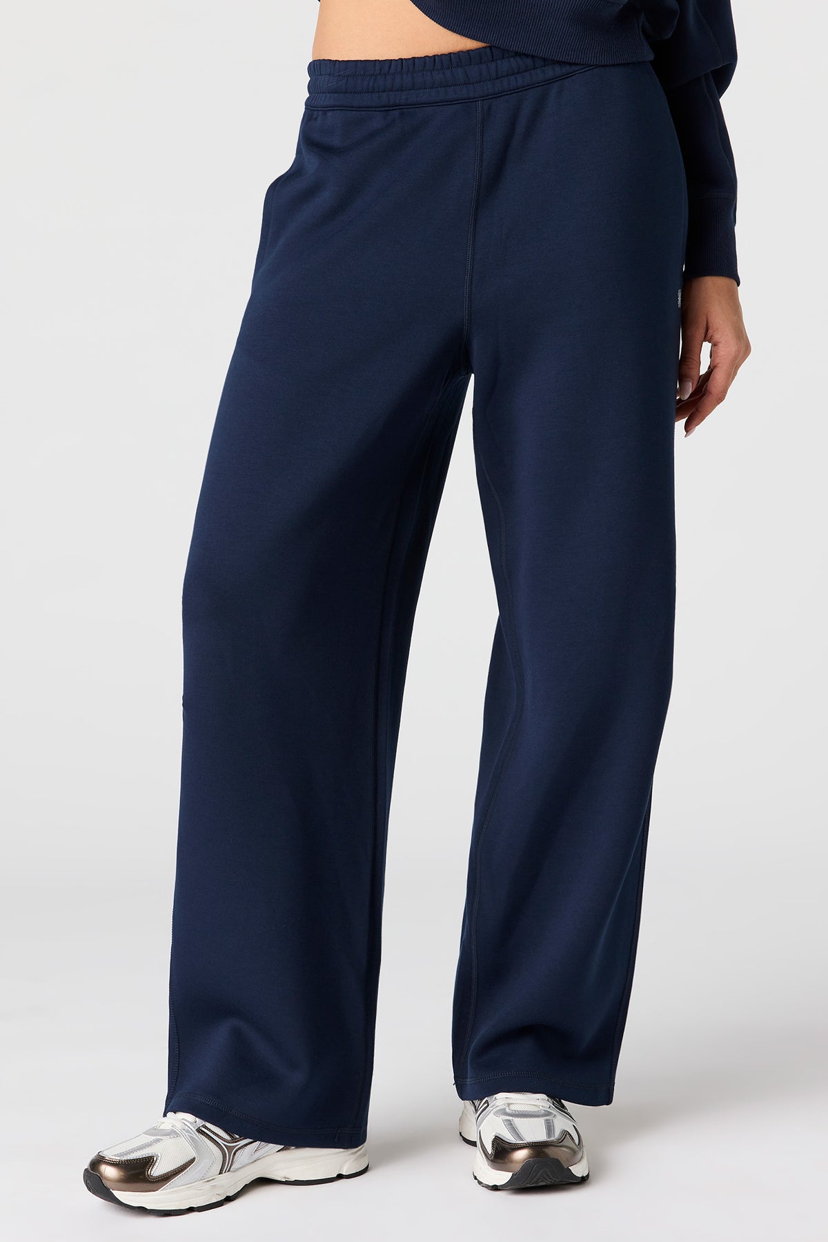 Alt View 2. Luxe Scuba Wide Leg Pant - Navy