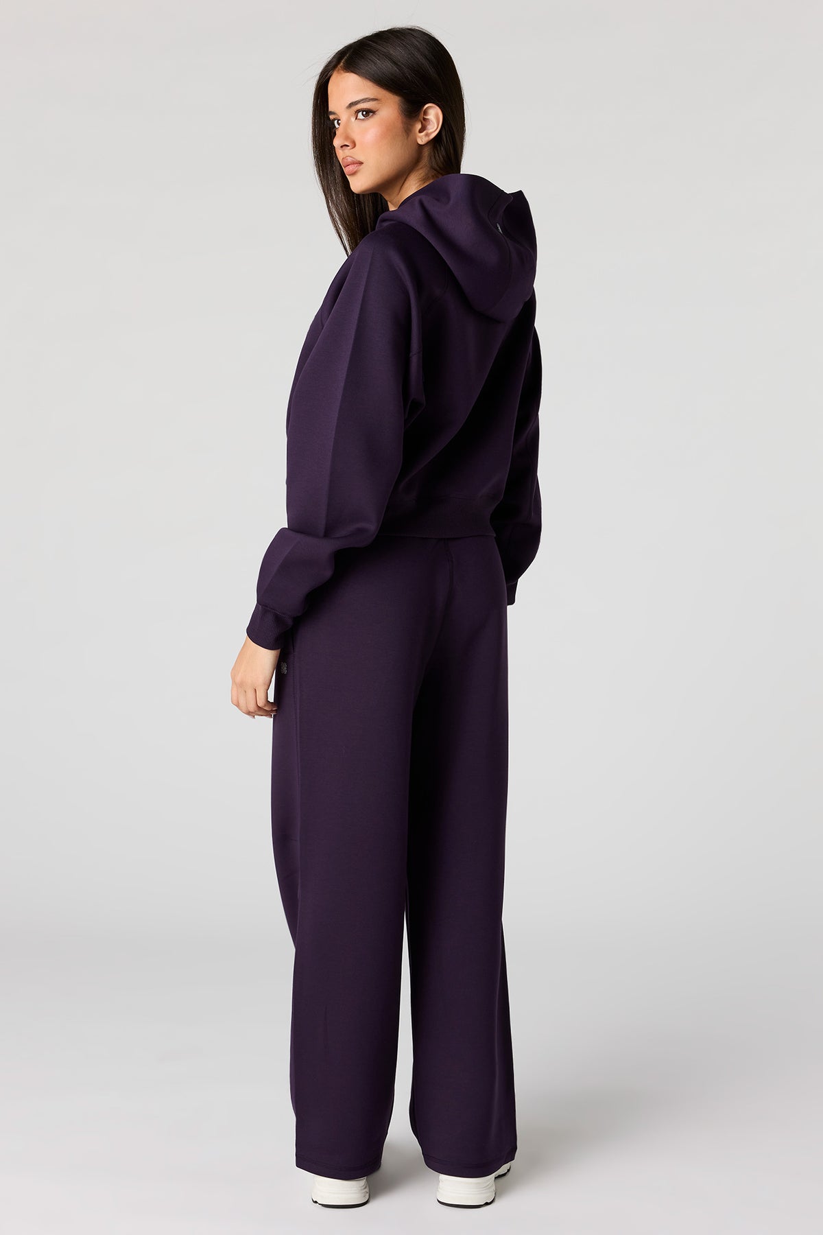 Alt View 3. Luxe Scuba Wide Leg Pant - Plum