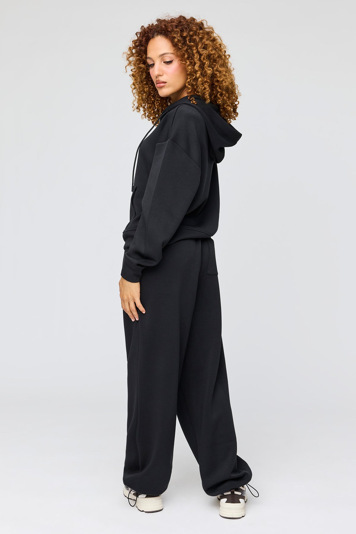 Vue alternative 3. Jogger en scuba de luxe