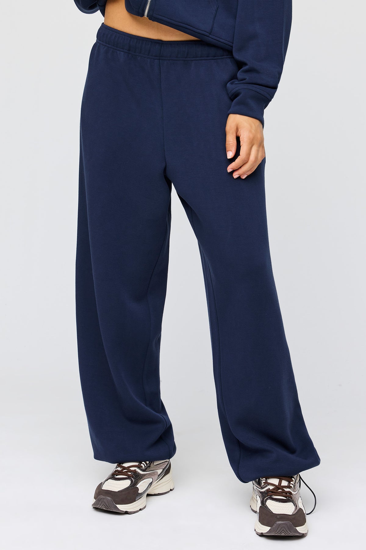 Vue alternative 2. Jogger en scuba de luxe