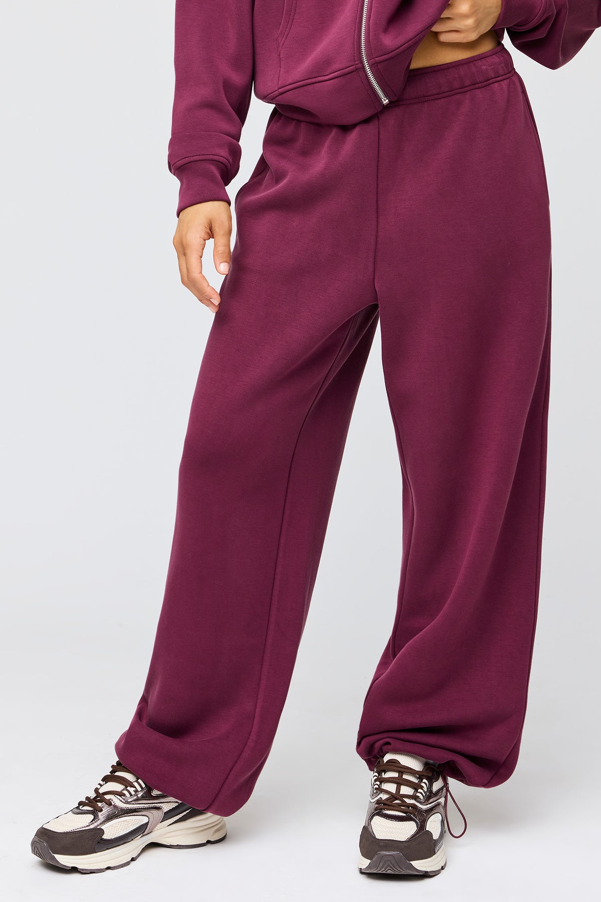 Vue alternative 2. Jogger en scuba de luxe